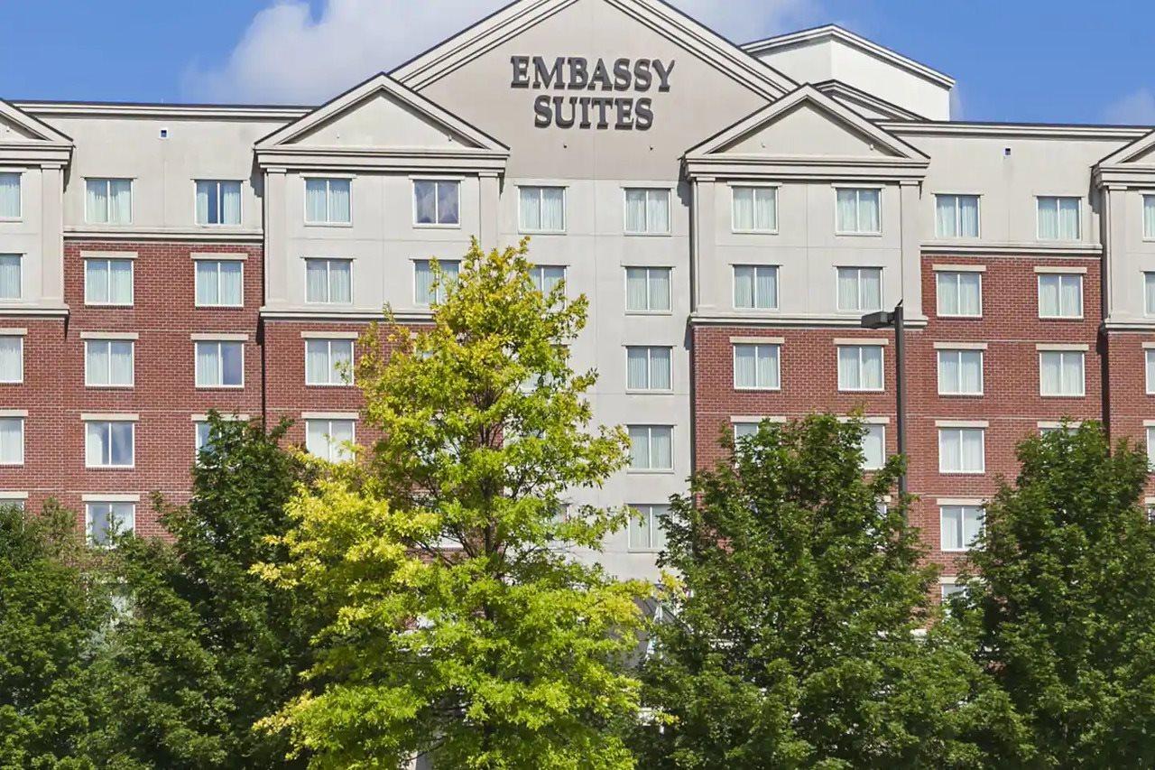 Embassy Suites By Hilton Cleveland Rockside Independence Exterior foto