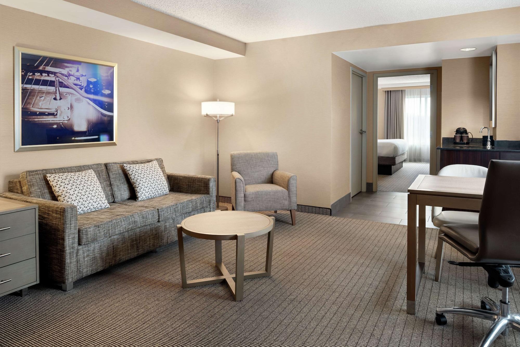 Embassy Suites By Hilton Cleveland Rockside Independence Exterior foto